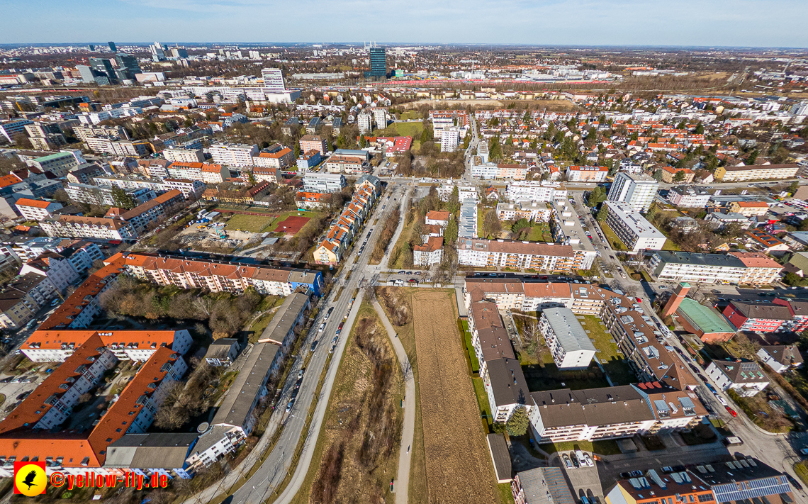 20.02.2023 - der Hachinger Bach zwischen Berg am Laim und Neuperlach